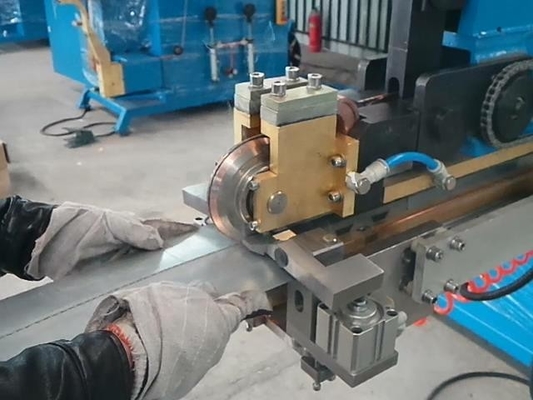 Air Duct Straight Seam Resistance Spot อุปกรณ์เชื่อม 9m / Min
