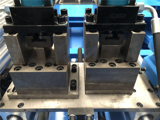 Air Duct Machine เครื่องไอผ้ากันเปื้อนอัตโนมัติ